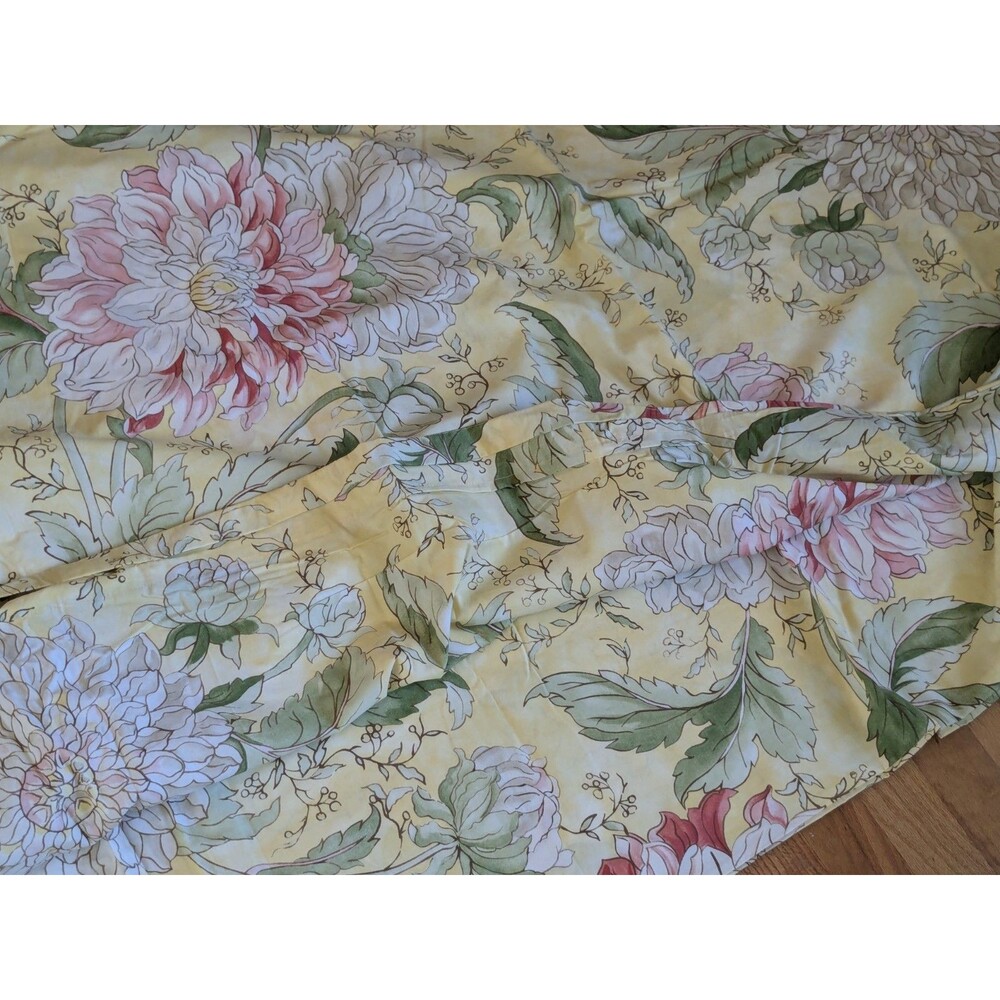 Pottery Barn Yellow Laine Floral Mums Queen Duvet Cover & 2 Shams - Picture 5 of 5